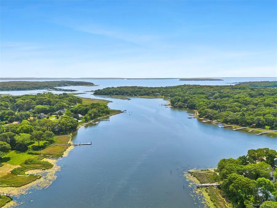 5050 Pequash Avenue, Cutchogue, NY 11935 - #2