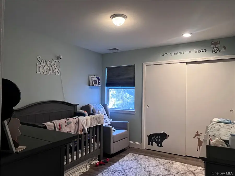 35 Vista Drive S, Manorville, NY 11949 - #3