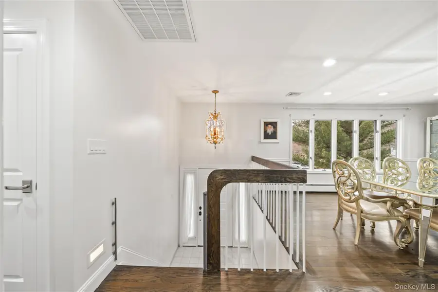 1 Darby Road, Airmont, NY 10952 - #3