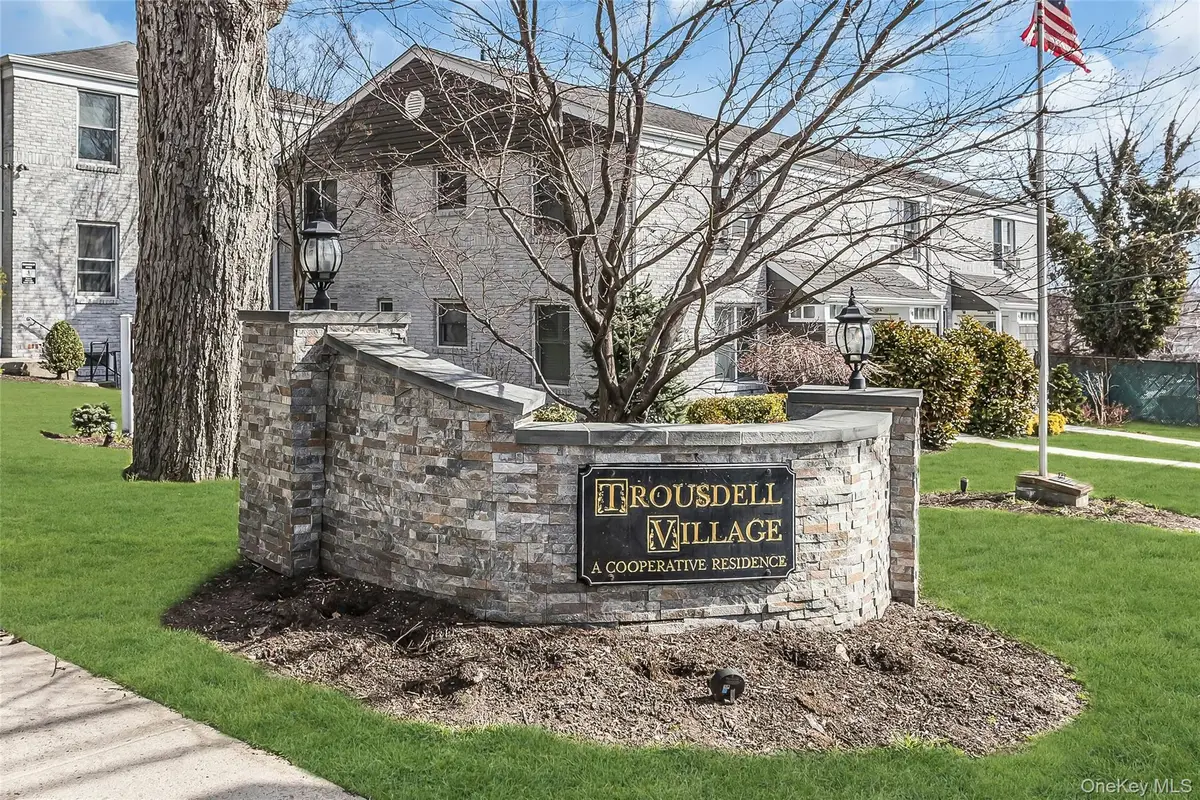 80 Seacliff Avenue #U, Glen Cove, NY 11542 - #1