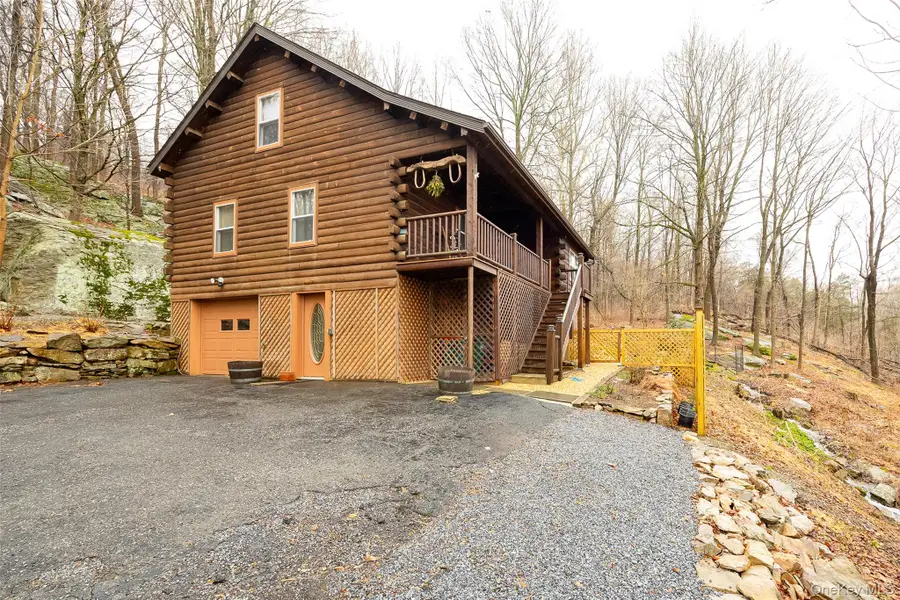 79 E Hook Cross Road, Hopewell Junction, NY 12533 - #2