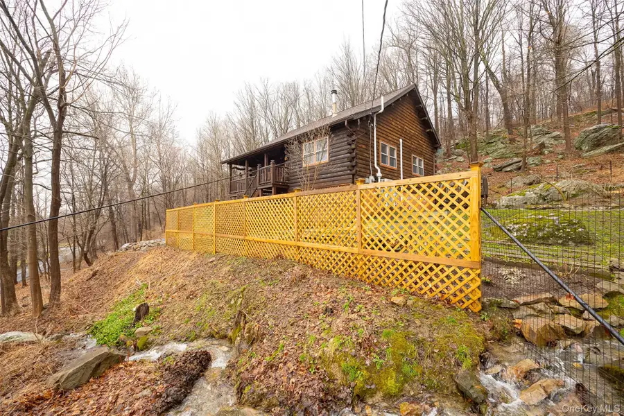 79 E Hook Cross Road, Hopewell Junction, NY 12533 - #3