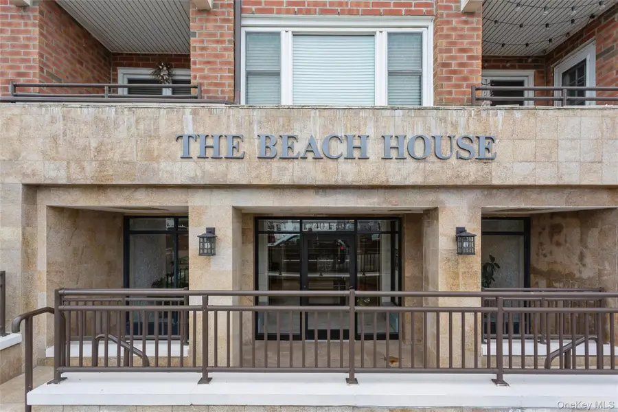 740 E Broadway #4D, Long Beach, NY 11561 - #2