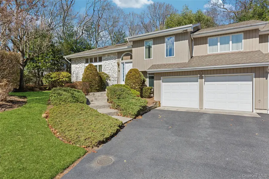 12 Stone Gate Court, Smithtown, NY 11787 - #2