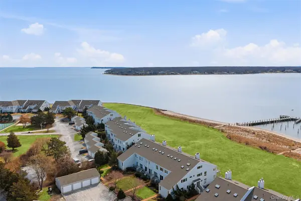 2460 Shipyard Lane #5G2, East Marion, NY 11939