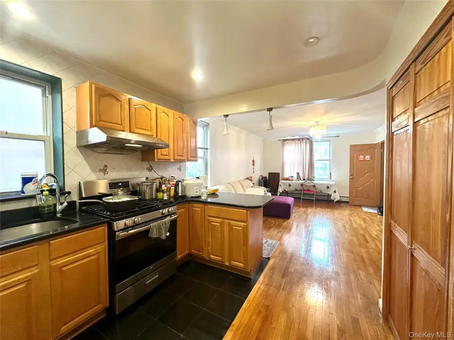 150-21 61st Road, Flushing, NY 11367 - #3