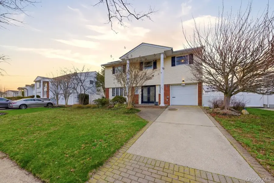 3641 Bertha Drive, Baldwin, NY 11510 - #3