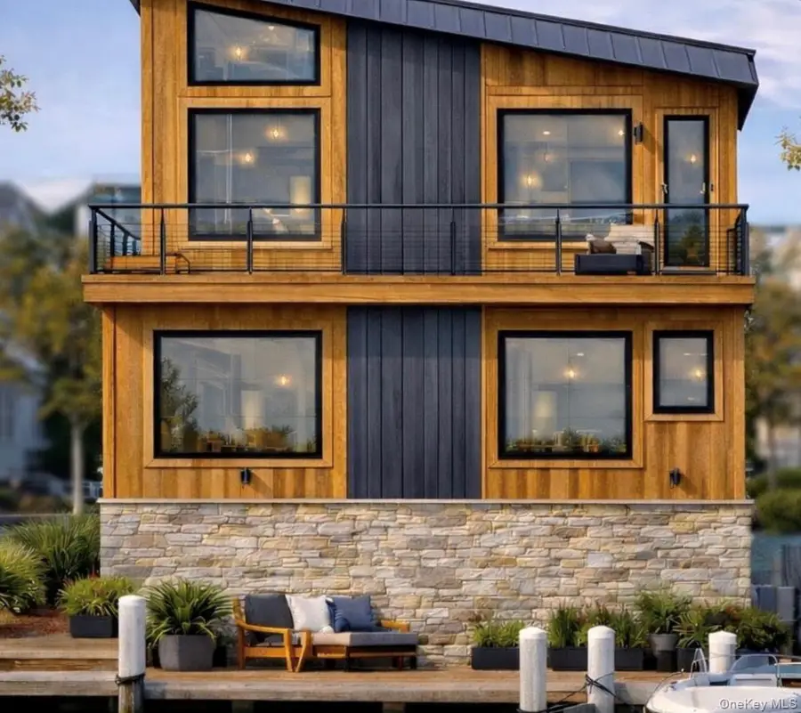 121 B Garfield Street, Freeport, NY 11520 - #2