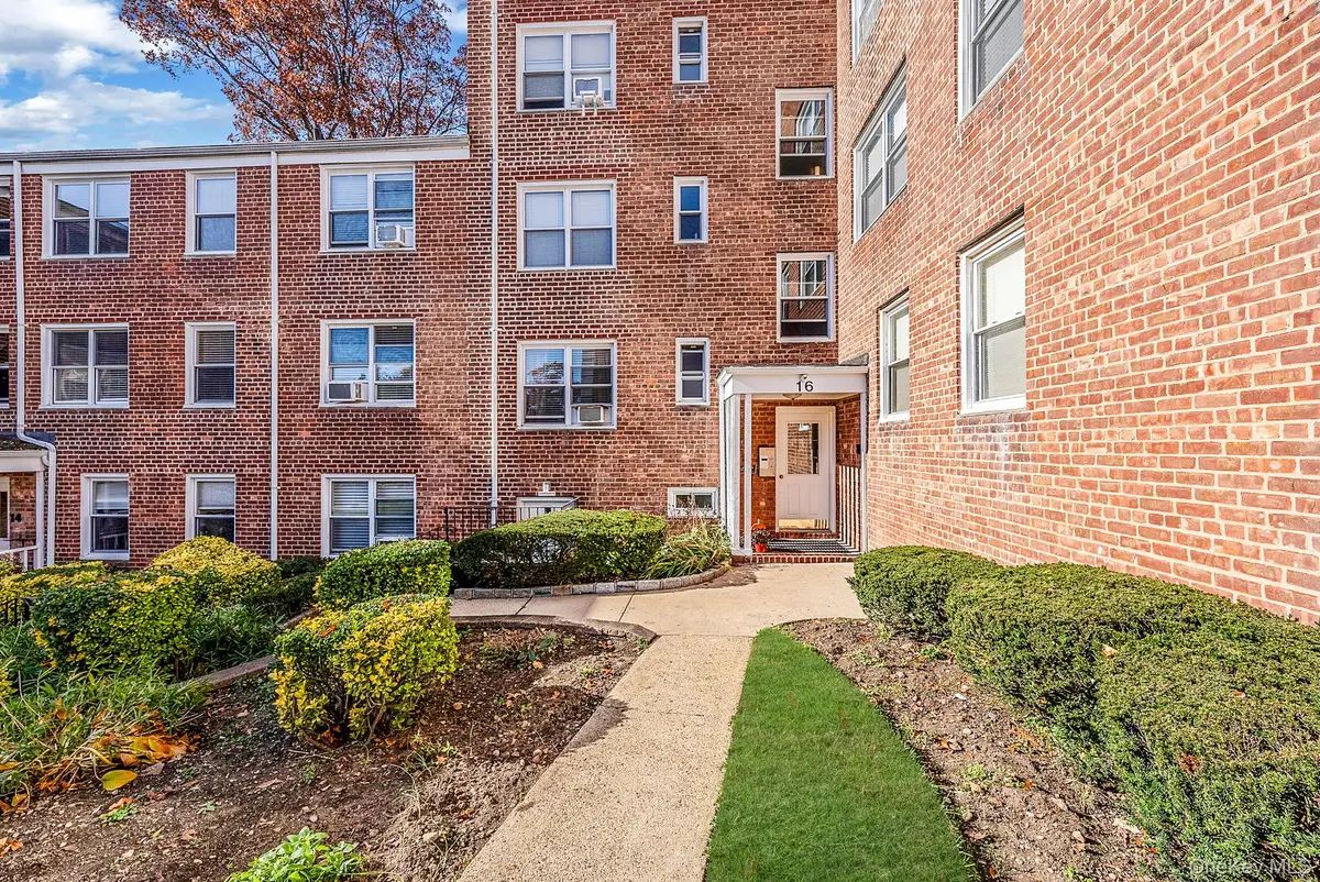 16 Edwards Street #3G, Roslyn Heights, NY 11577 - #1