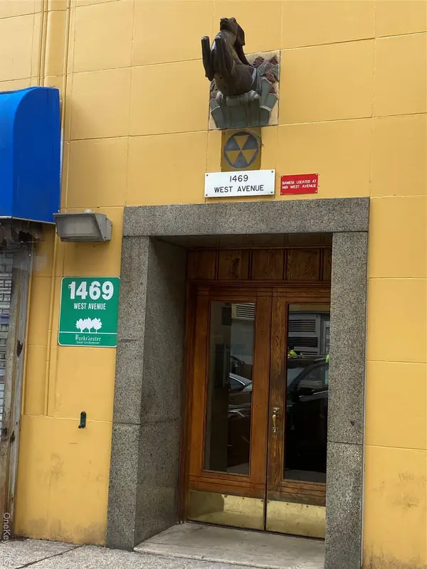 1469 West Avenue #1F, Bronx, NY 10462
