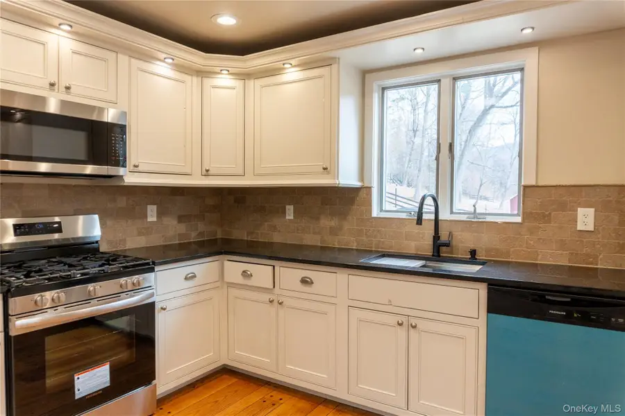 523 Shenandoah Road, Hopewell Junction, NY 12533 - #2