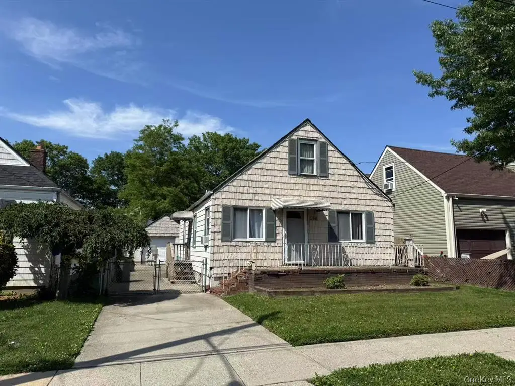 1568 Madison Street, Elmont, NY 11003 - #1