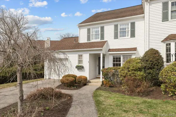 49 Winterberry Circle, Cross River, NY 10518