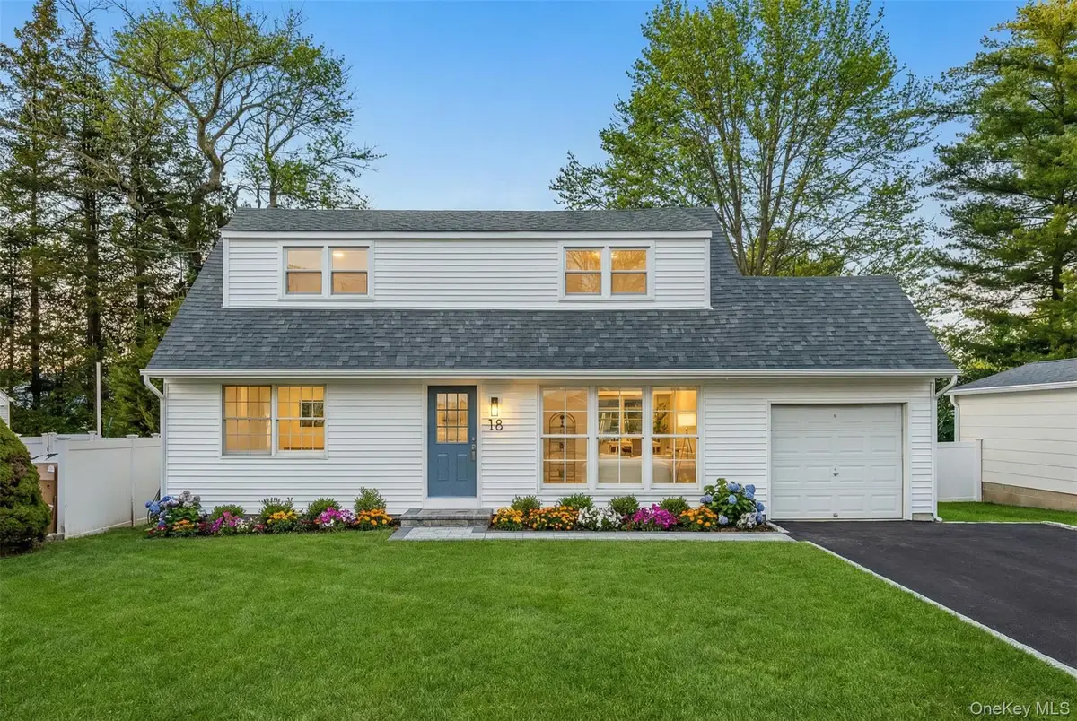 18 Clark Street, Huntington, NY 11743 - #1