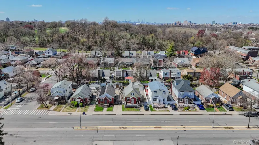 49-58 Utopia Parkway, Fresh Meadows, NY 11365 - #2