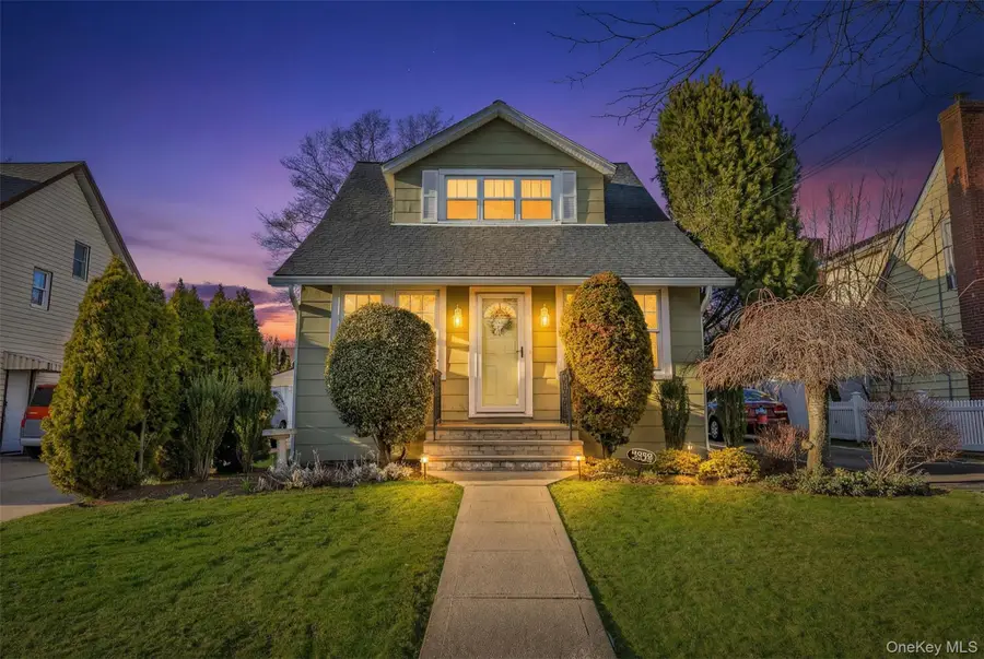 3539 Park Avenue, Wantagh, NY 11793 - #2