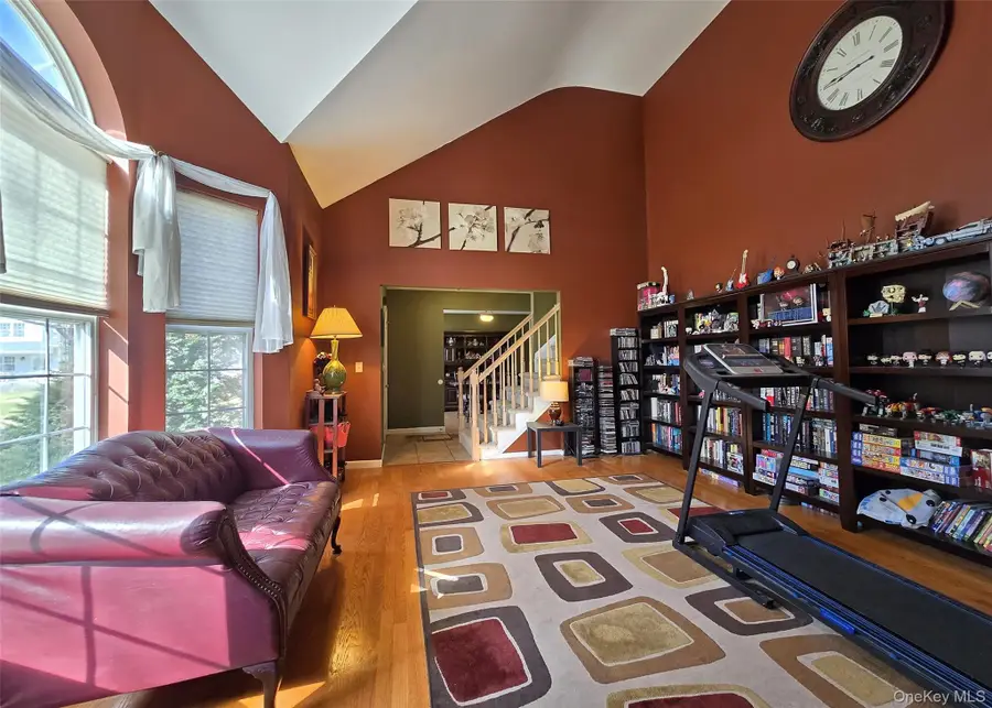 23 Shamrock Lane, Centereach, NY 11720 - #3