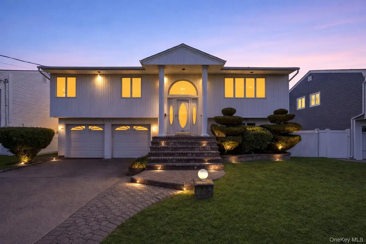 3727 Oceanside Road E, Oceanside, NY 11572 - #1