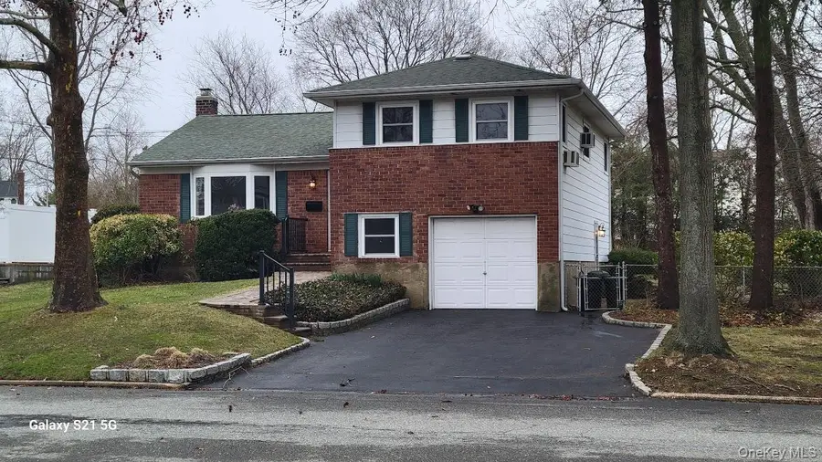 438 Atlantic Street, East Northport, NY 11731 - #2