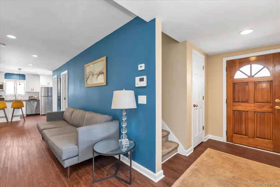 491 Oakland Avenue, Cedarhurst, NY 11516 - #3