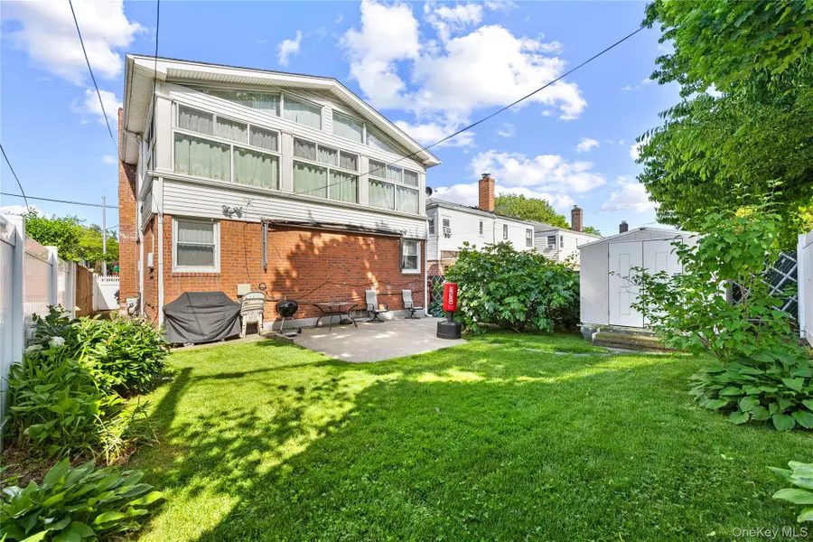 6414 218th Street, Oakland Gardens, NY 11364 - #2