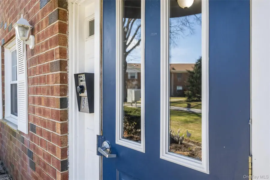 460 Old Town Road #20F, Port Jefferson Station, NY 11776 - #3