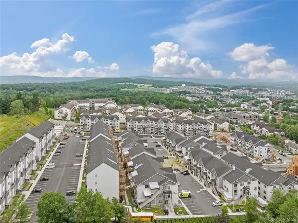 6 Dzikov #301, Monroe, NY 10950