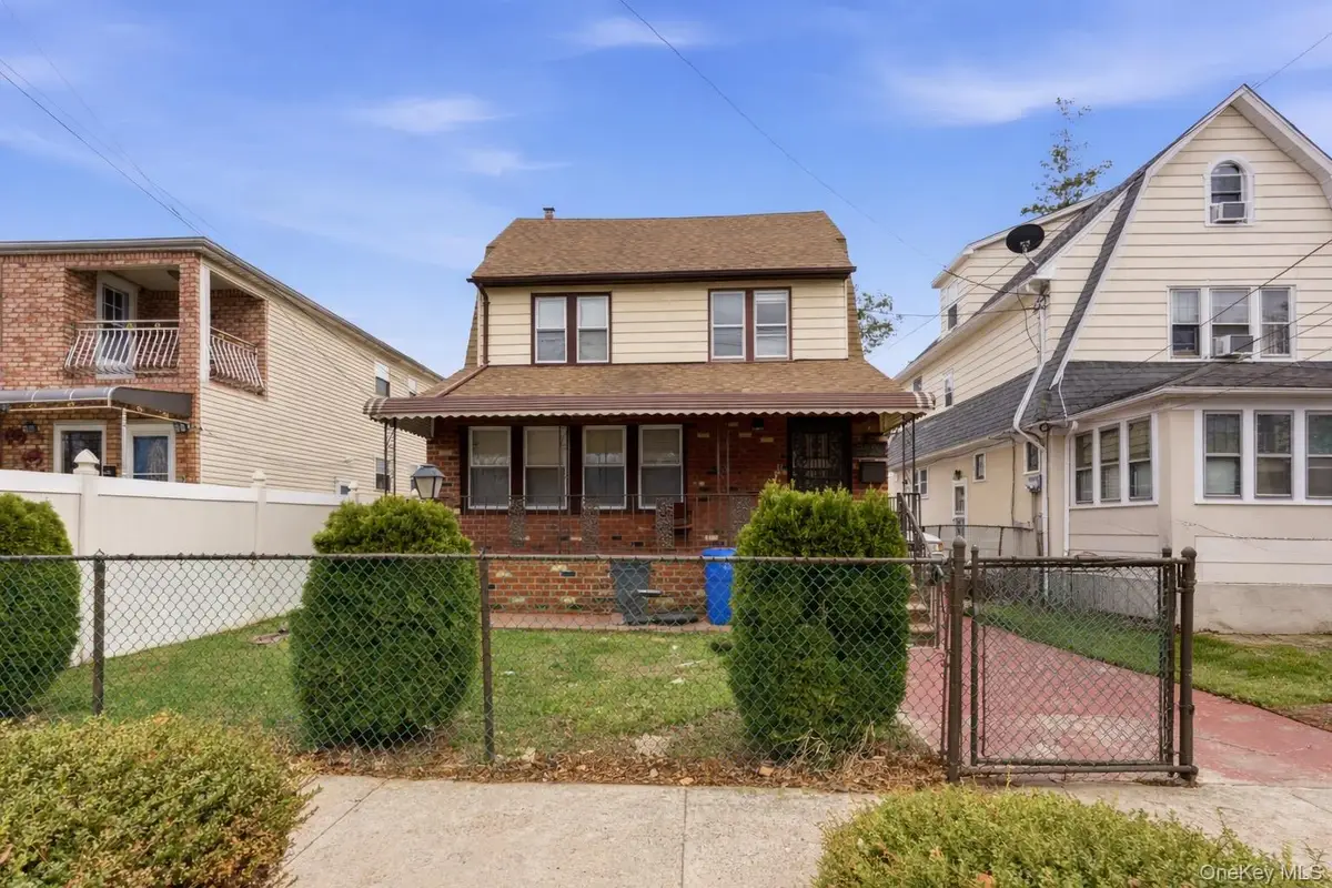 20532 104th Avenue, Saint Albans, NY 11412 - #1