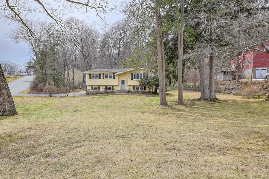 15 Nursery Road, Tuxedo Park, NY 10987 - #2