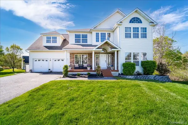 21 Alder Way, Wappingers Falls, NY 12590