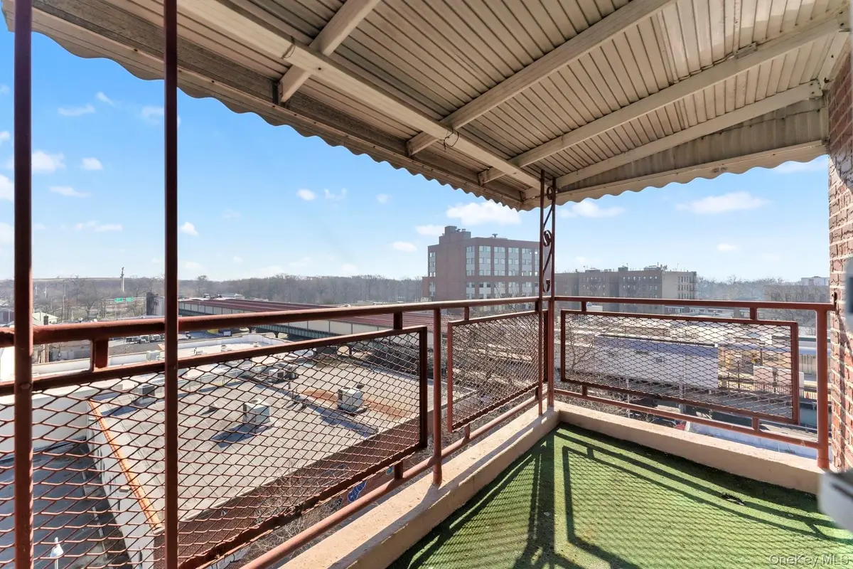 2015 Saint Paul Avenue #6I, Bronx, NY 10461 - #1