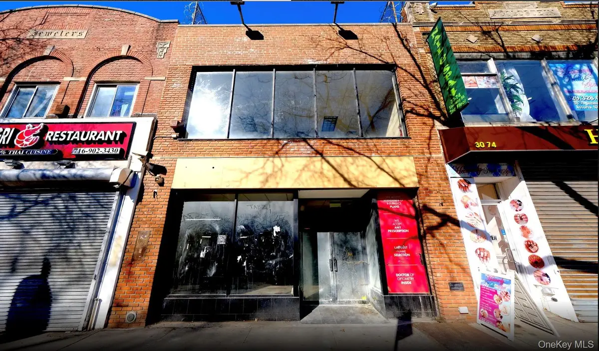 3076 Steinway, Astoria, NY 11103 - #1