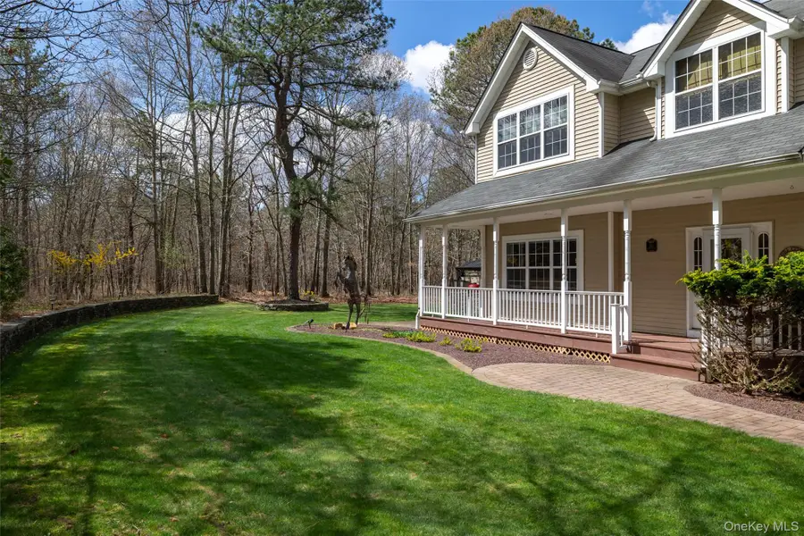 210 Weeks Avenue, Manorville, NY 11949 - #2