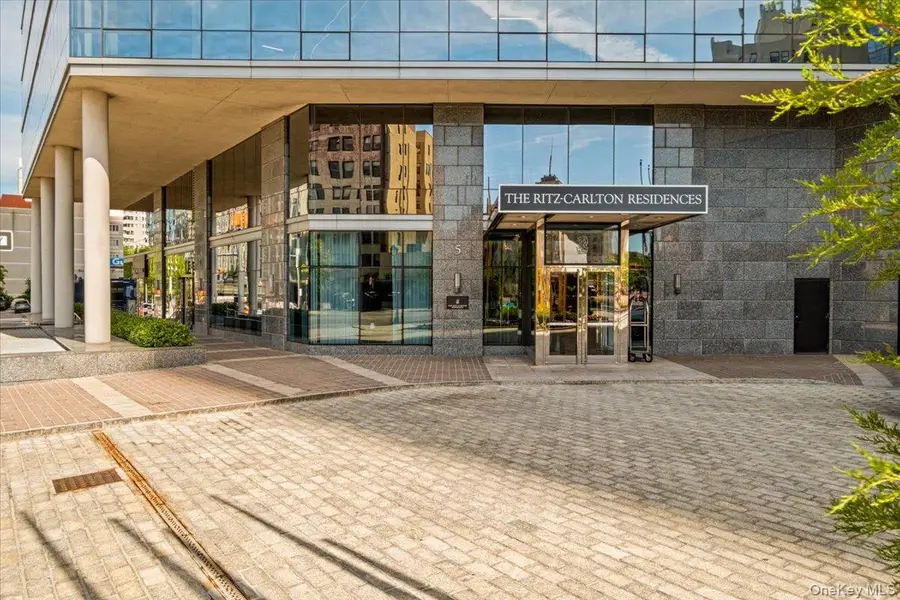 5 Renaissance Square #PH 3E, White Plains, NY 10601 - #2