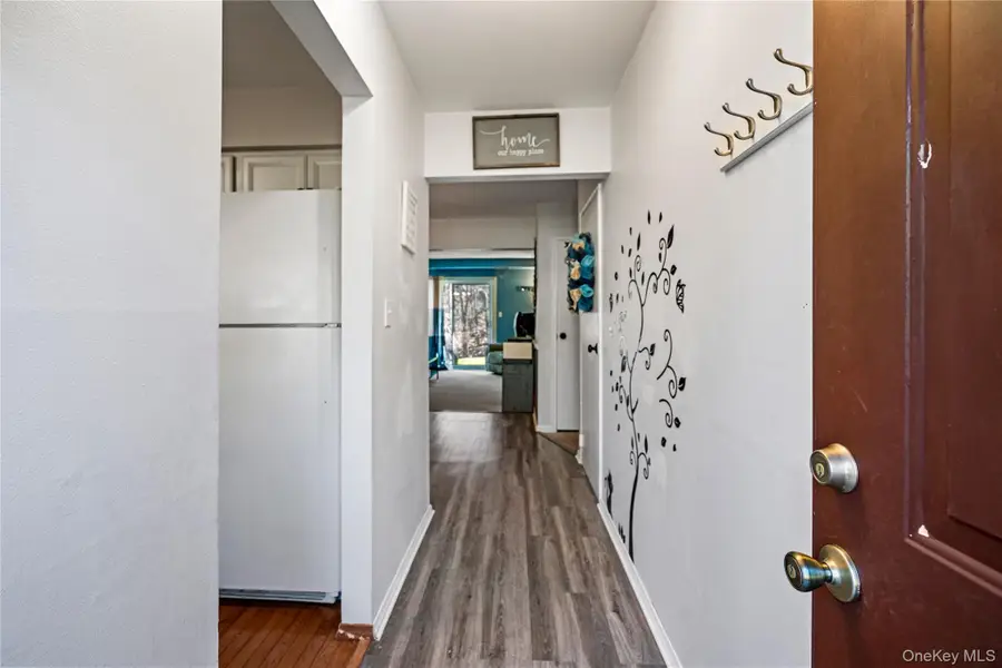 7 Maple Court #7, Selden, NY 11784 - #3