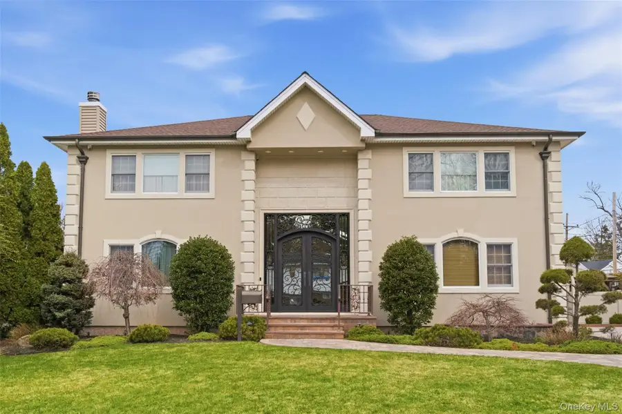 2 Knoll Lane, Glen Head, NY 11545 - #3