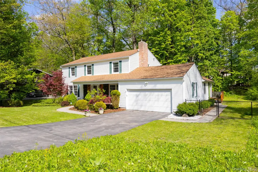 7 Carnelli Court, Poughkeepsie, NY 12603 - #3