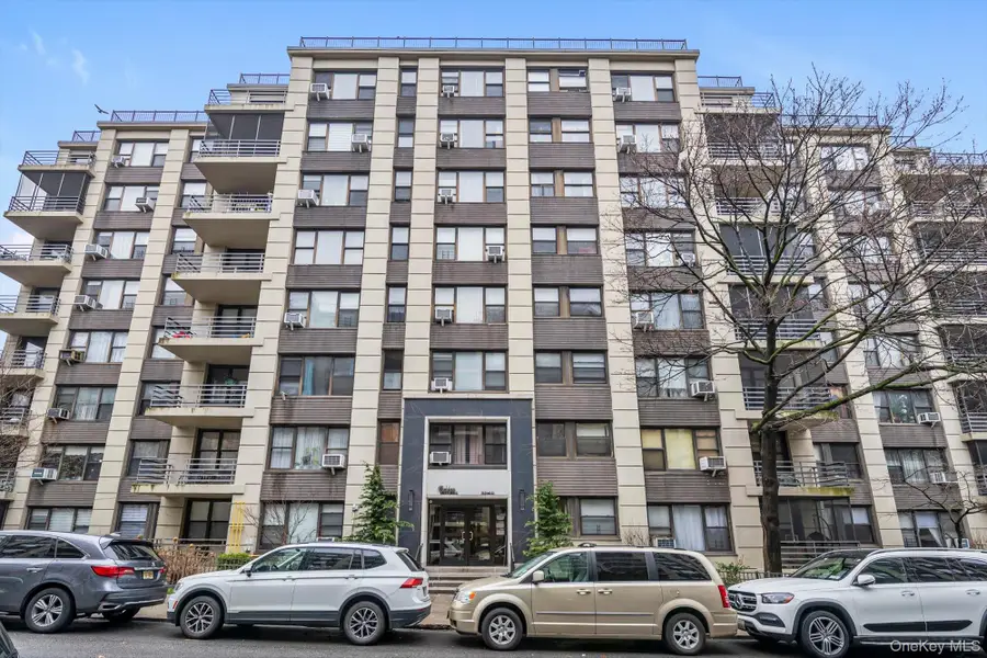 98-40 64 Avenue #7J, Rego Park, NY 11374 - #3