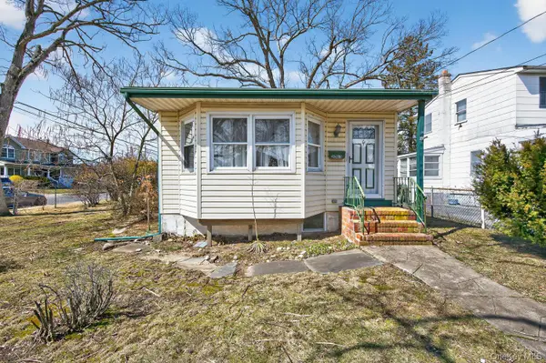 2003 Park Avenue, East Meadow, NY 11554