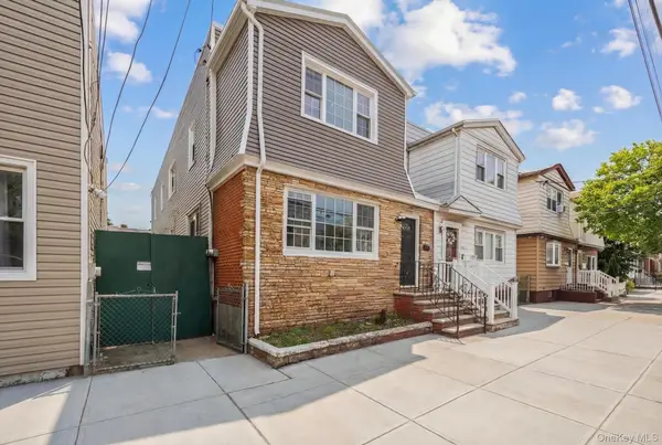 9210 104th Street, Richmond Hill, NY 11418