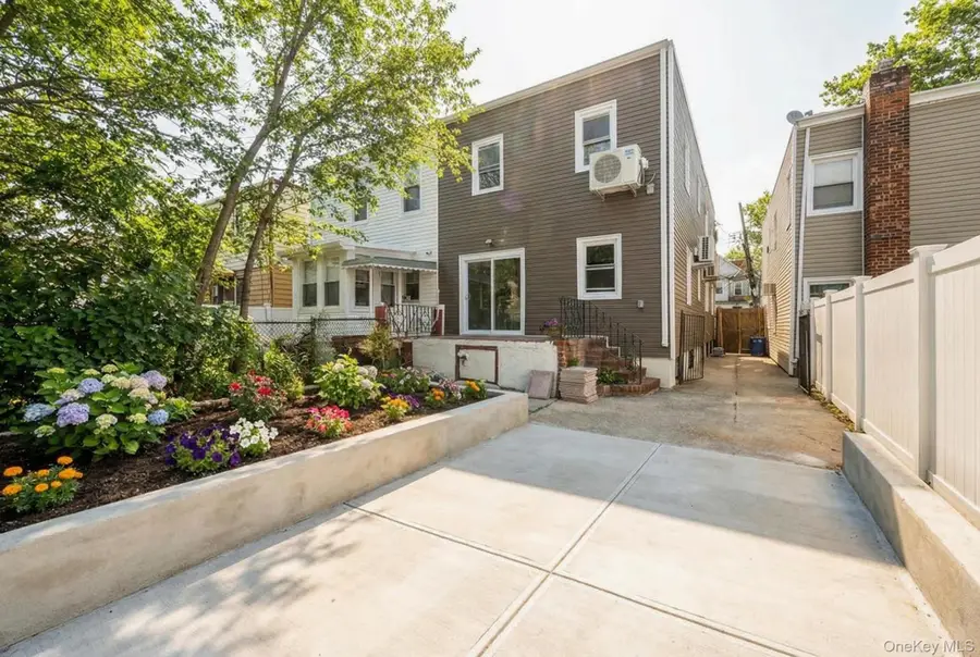 9210 104th Street, Richmond Hill, NY 11418 - #3