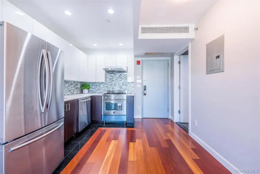 14238 37th Avenue #6H, Flushing, NY 11354 - #3