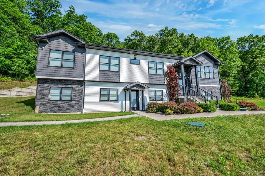 31 Walnut Ridge Lane, Bloomingburg, NY 12721 - #3