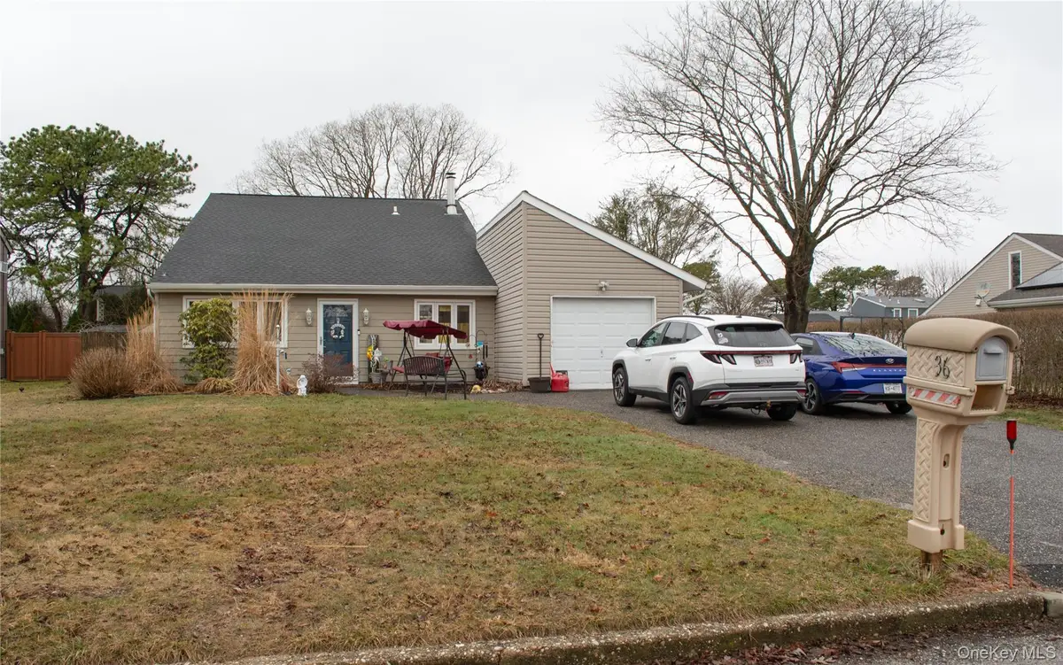 36 Narragansett Avenue, Medford, NY 11763 - #1