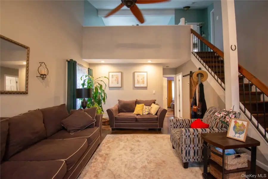 36 Narragansett Avenue, Medford, NY 11763 - #2