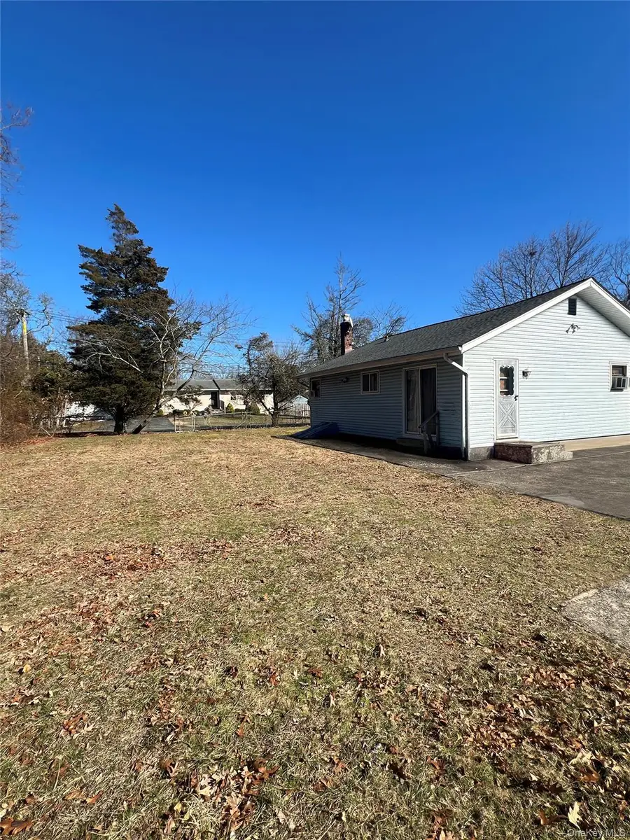 55 Trafalgar Drive, Shirley, NY 11967 - #3