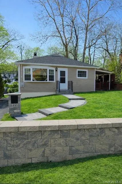 128 S Highland Avenue, Ossining, NY 10562