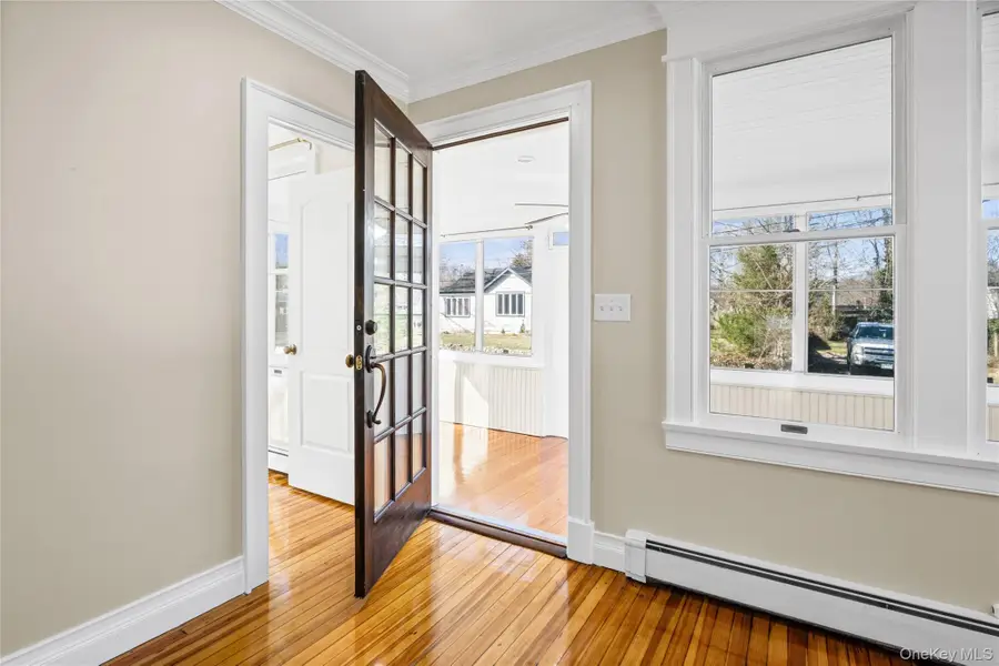 19 Milburn Road, Sound Beach, NY 11789 - #3