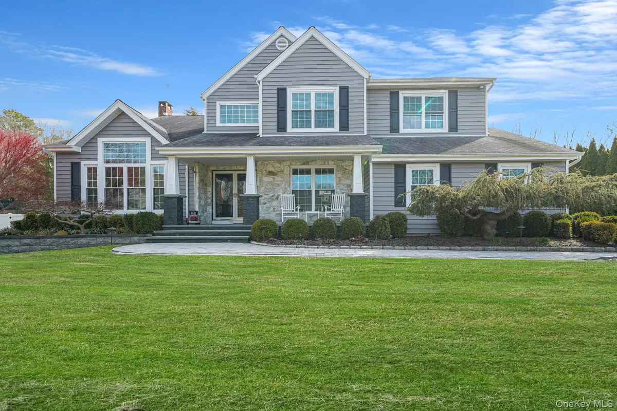 8 Kimberly Court, Manorville, NY 11949 - #1