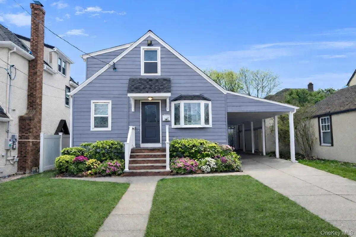 268 Spruce Street, West Hempstead, NY 11552 - #1